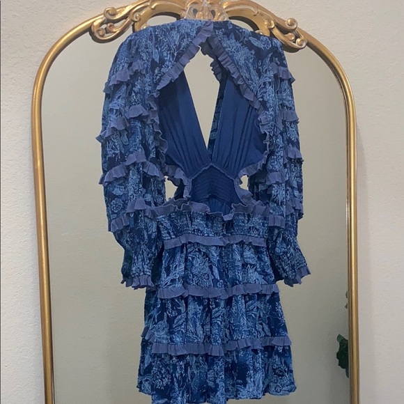 Elliatt Alvernia Ruffle Long Sleeve Mini Dress in Navy Blue Size XL - Picture 10 of 14